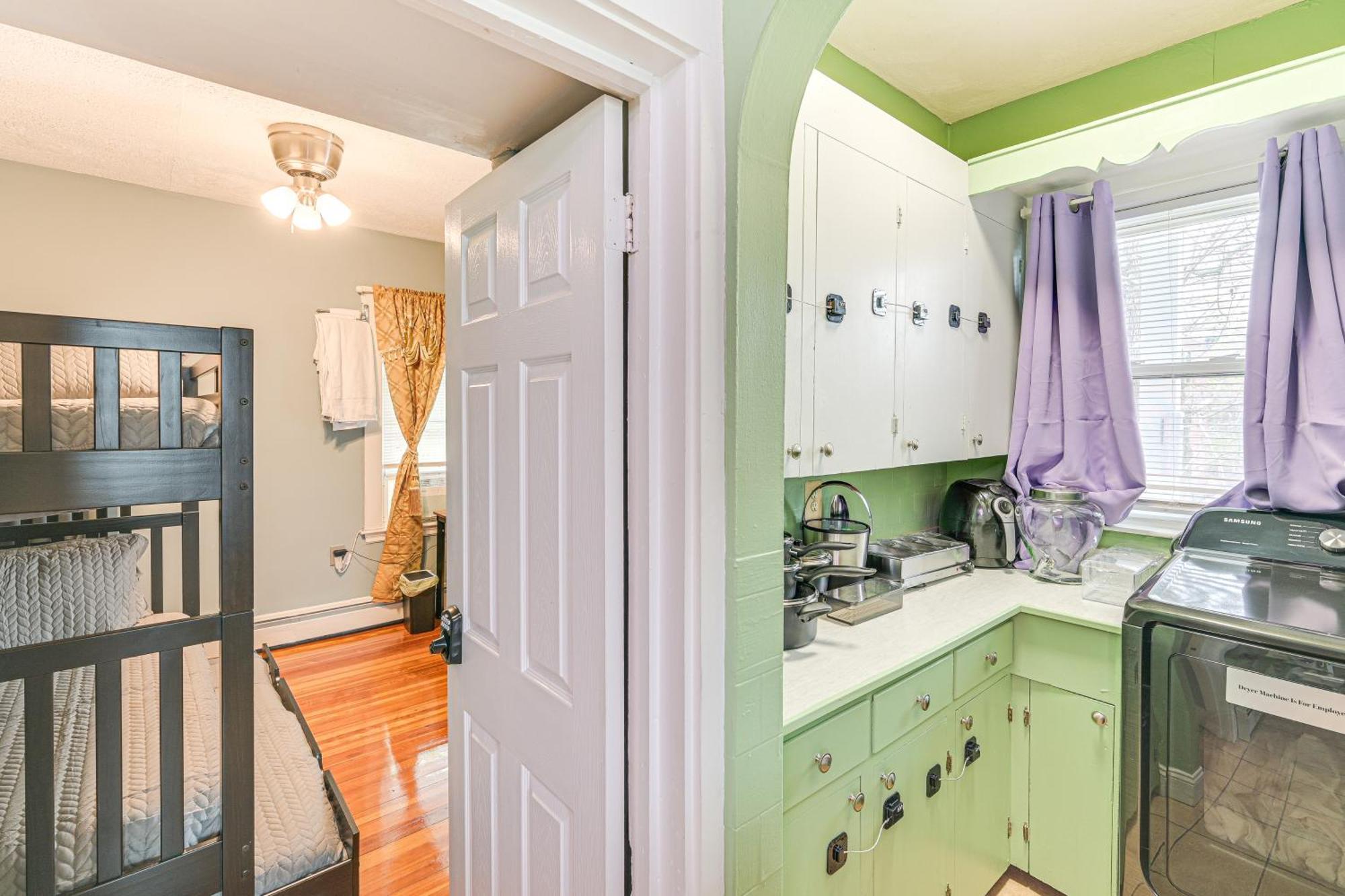 Comfort Home Boston Bagian luar foto
